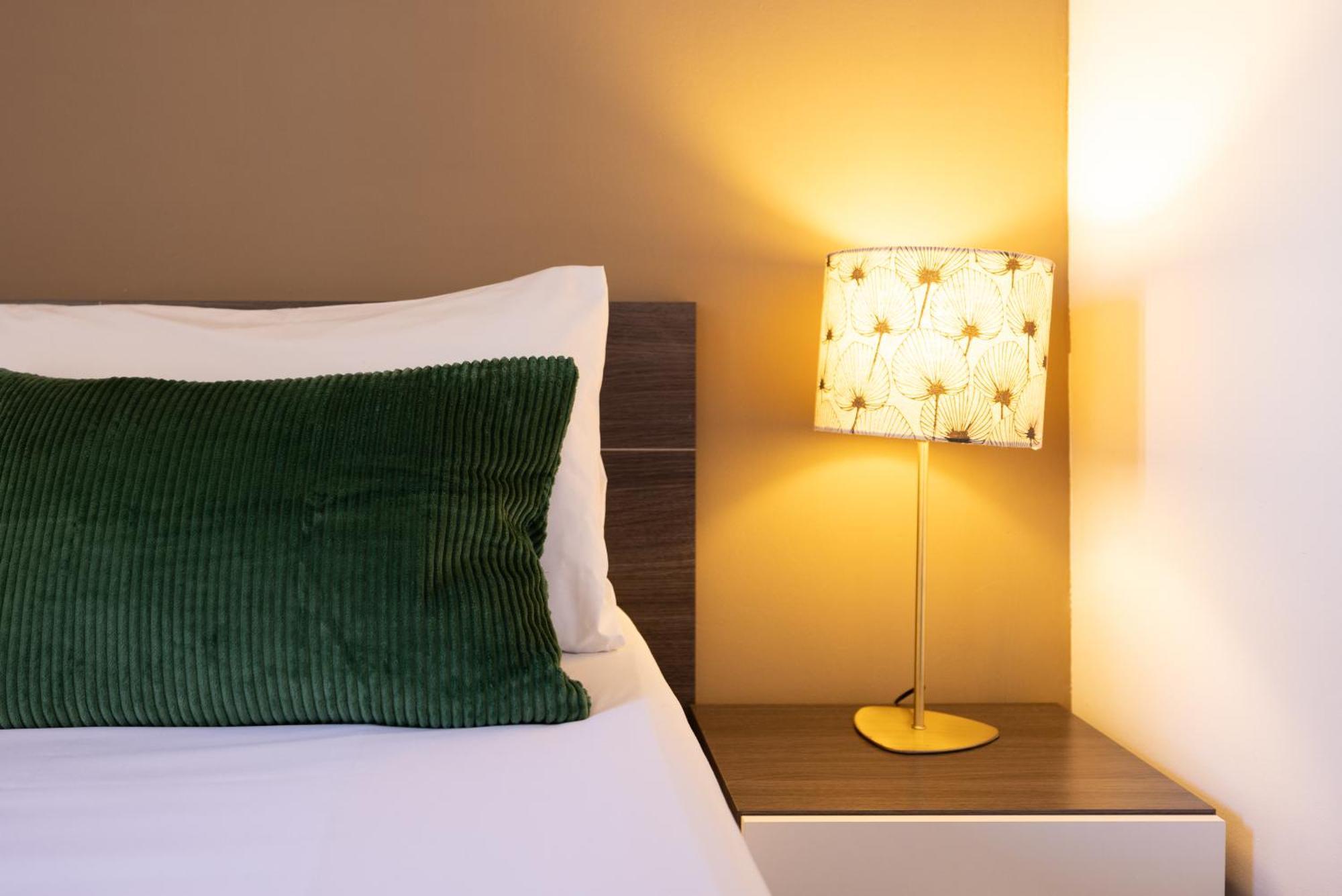 Stay U-Nique Apartments Radas Barcelona Ngoại thất bức ảnh